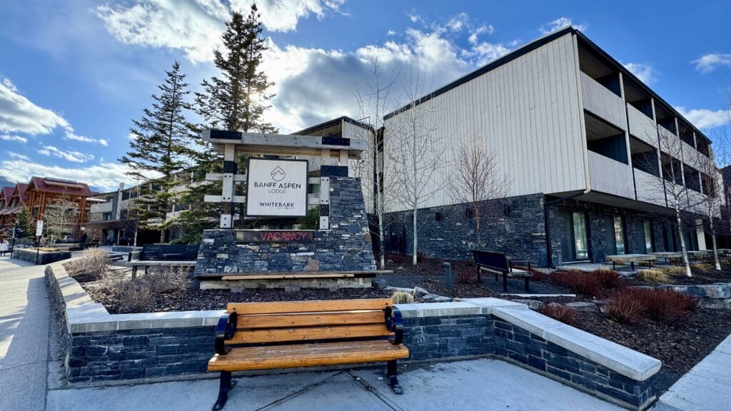 Banff Aspen Lodge is a long building with a restaurant at Banff Avenue in Banff