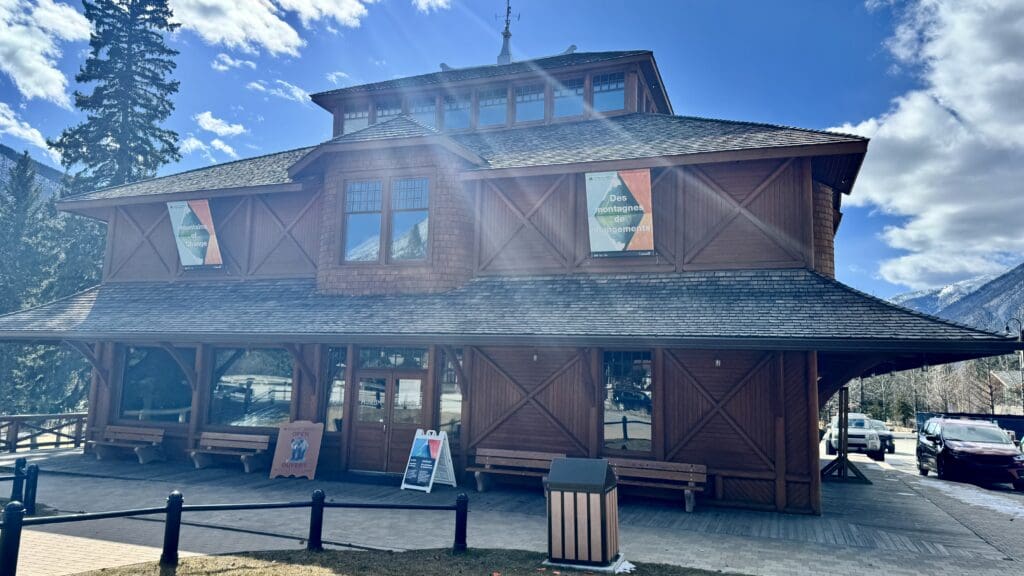 Banff Park Museum is a three-storey wooden building and roof covered with roof tile located in Banff Town